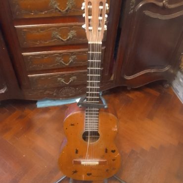 Guitarra criolla vieja